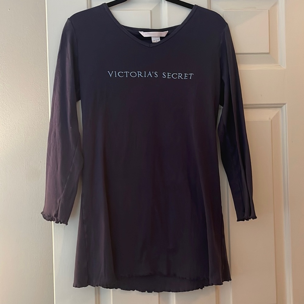 VICTORIA’S SECRET NIGHTSHIRT